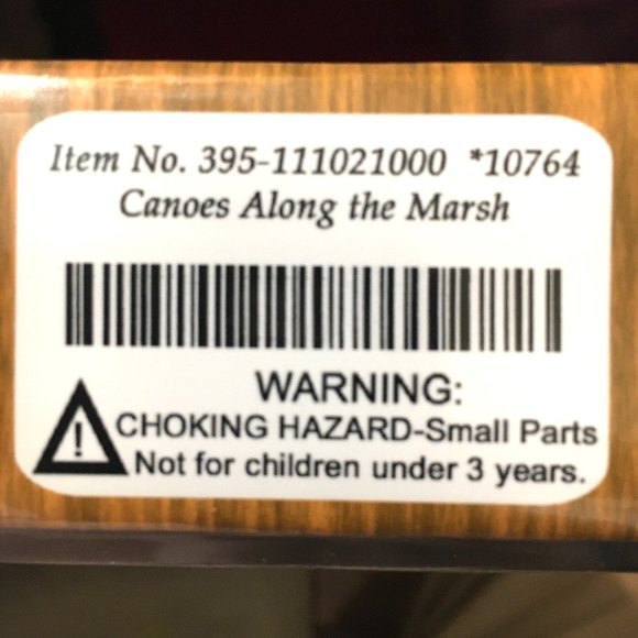 Canoes Along the Marsh 1000 pc Puzzle NWT - Picture 11 of 11